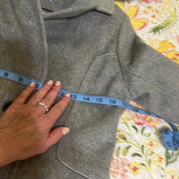 Antonio Melani long gray winter coat size 2 - Picture 14 of 16